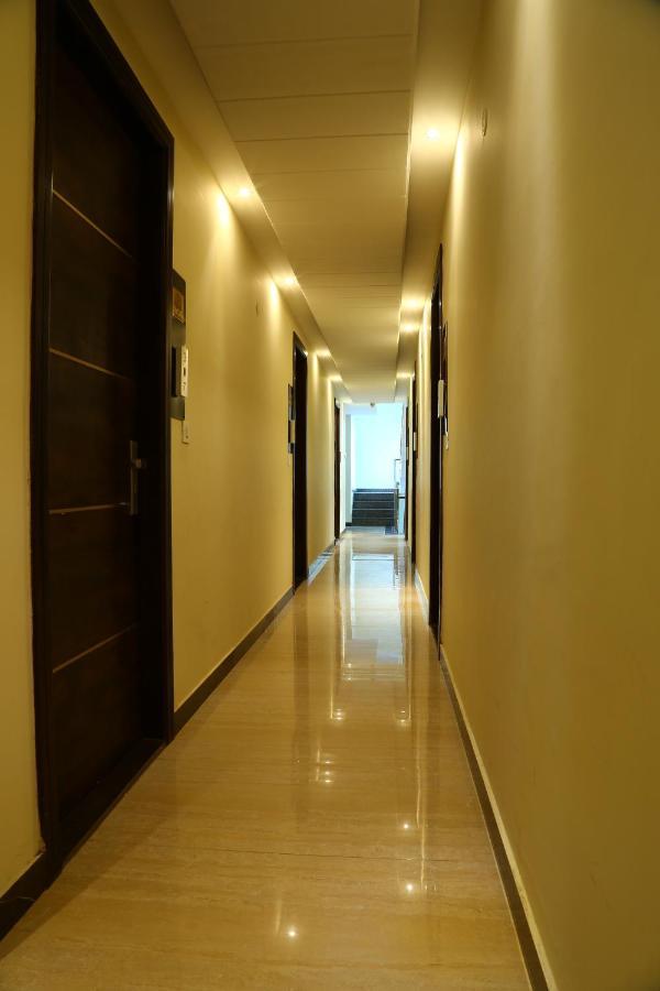 Hotel Kush Ganga - 50 Meter From Har Ki Pauri, Haridwar Ngoại thất bức ảnh